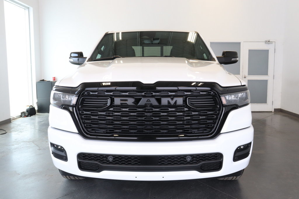 2025 Ram 1500 BIG HORN in Sherbrooke, Quebec - 7 - w1024h768px