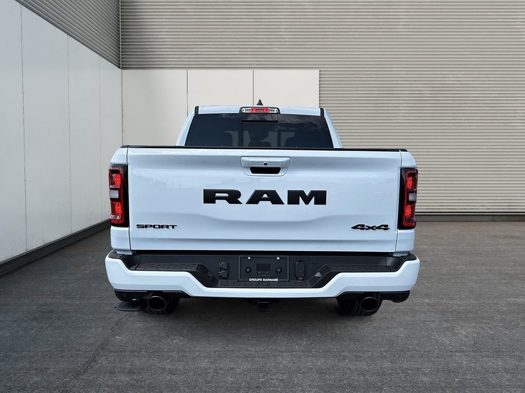 2025 Ram 1500 SPORT in St-Jean-Sur-Richelieu, Quebec - 3 - w1024h768px