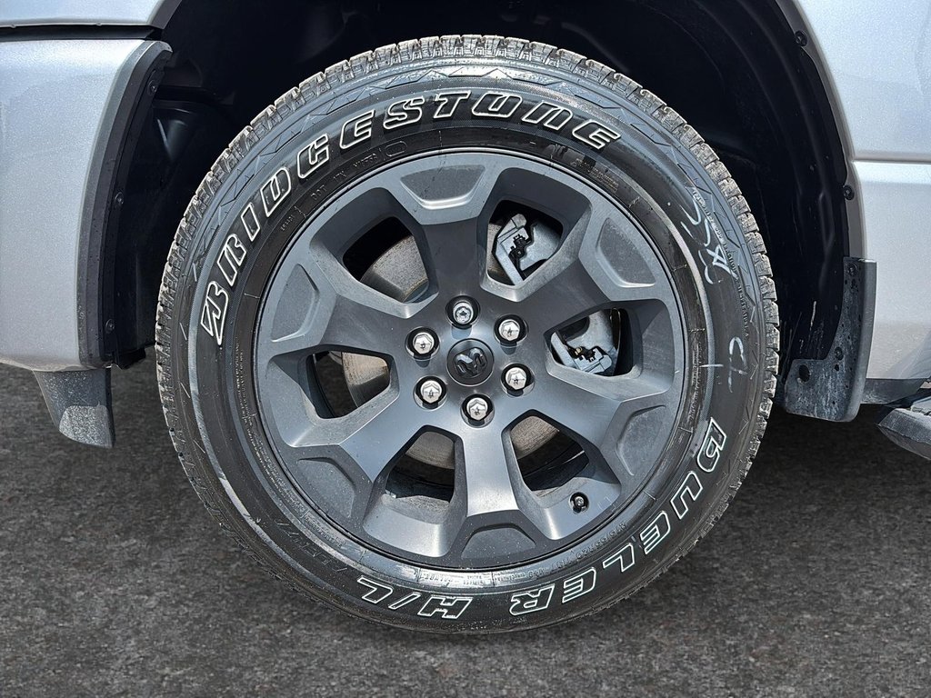 Ram 1500 SPORT 2025 à St-Jean-Sur-Richelieu, Québec - 7 - w1024h768px