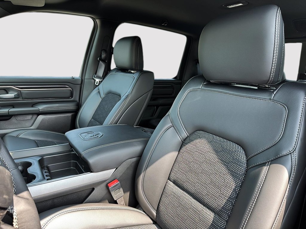 Ram 1500 SPORT 2025 à St-Jean-Sur-Richelieu, Québec - 9 - w1024h768px