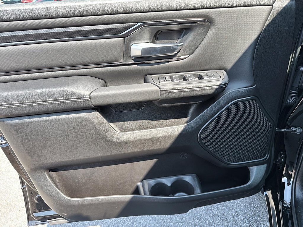 Ram 1500 SPORT 2025 à St-Jean-Sur-Richelieu, Québec - 11 - w1024h768px