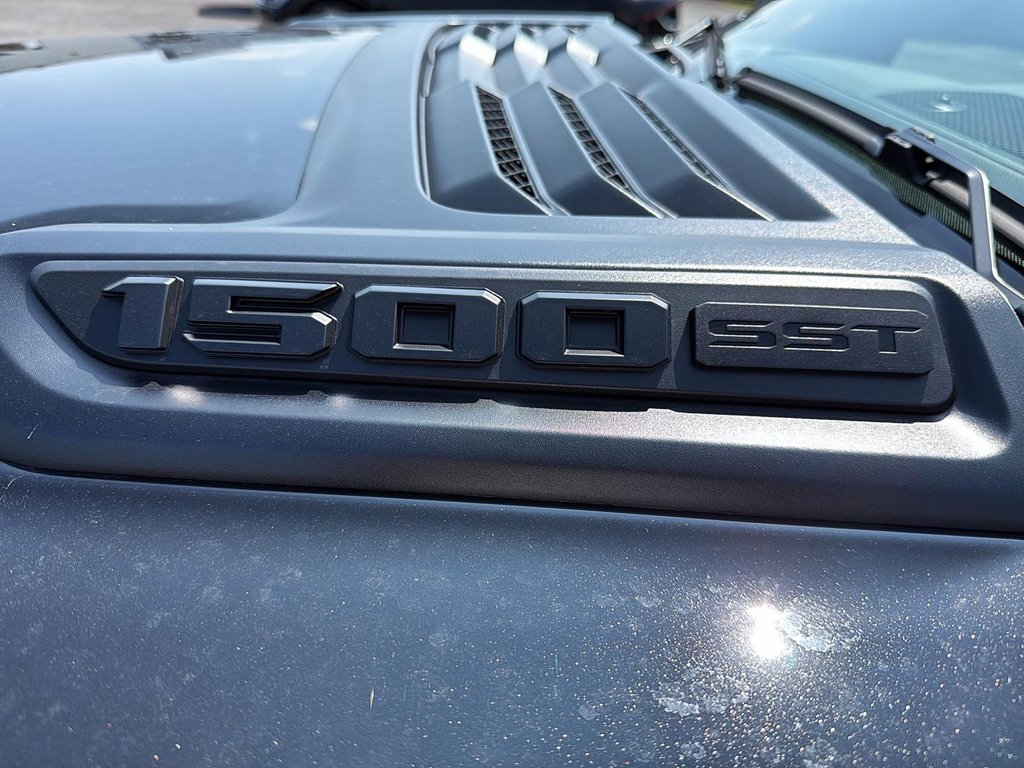 Ram 1500 SPORT 2025 à St-Jean-Sur-Richelieu, Québec - 6 - w1024h768px