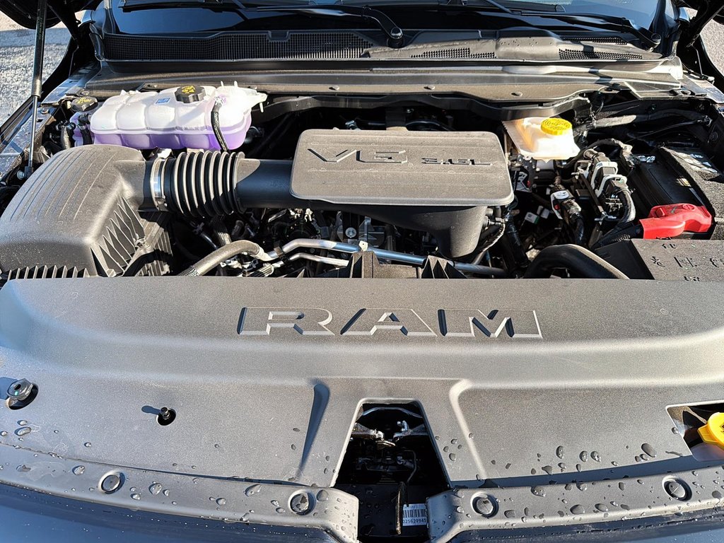 2025 Ram 1500 BIG HORN in St-Jean-Sur-Richelieu, Quebec - 8 - w1024h768px