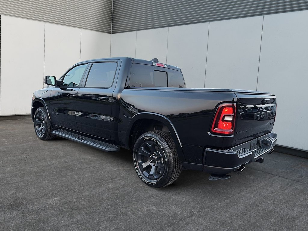2025 Ram 1500 BIG HORN in St-Jean-Sur-Richelieu, Quebec - 4 - w1024h768px