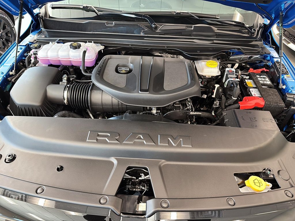 Ram 1500 BIG HORN 2025 à St-Jean-Sur-Richelieu, Québec - 8 - w1024h768px