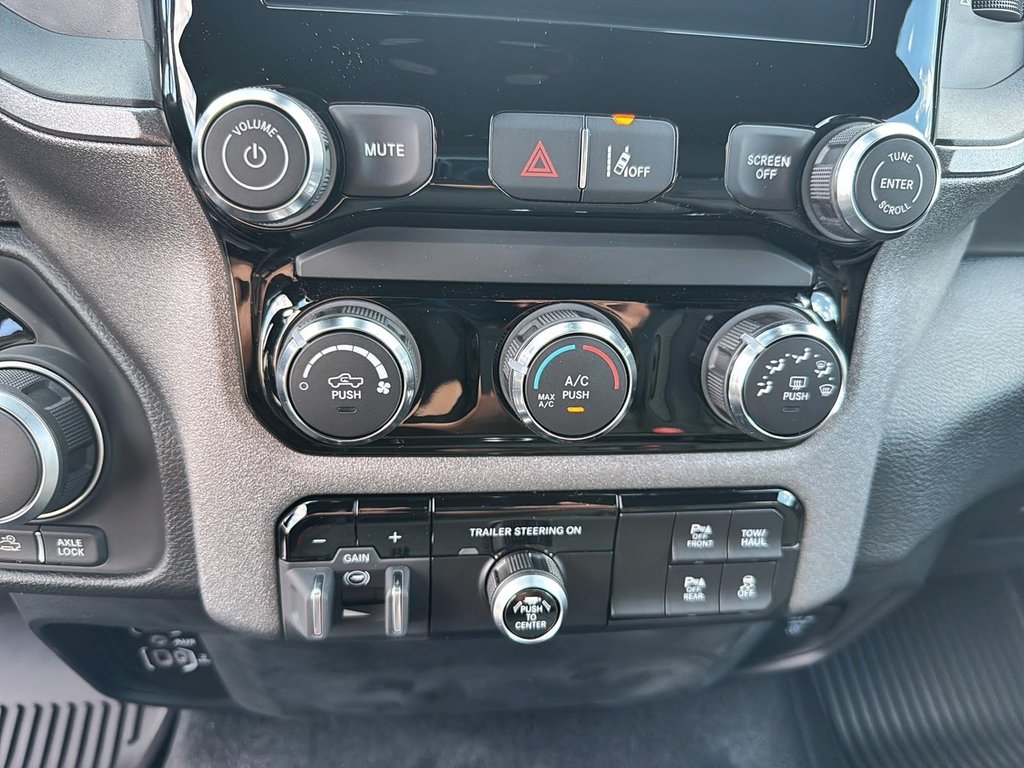 Ram 1500 WARLOCK 2025 à St-Jean-Sur-Richelieu, Québec - 14 - w1024h768px
