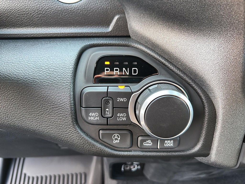 Ram 1500 WARLOCK 2025 à St-Jean-Sur-Richelieu, Québec - 15 - w1024h768px