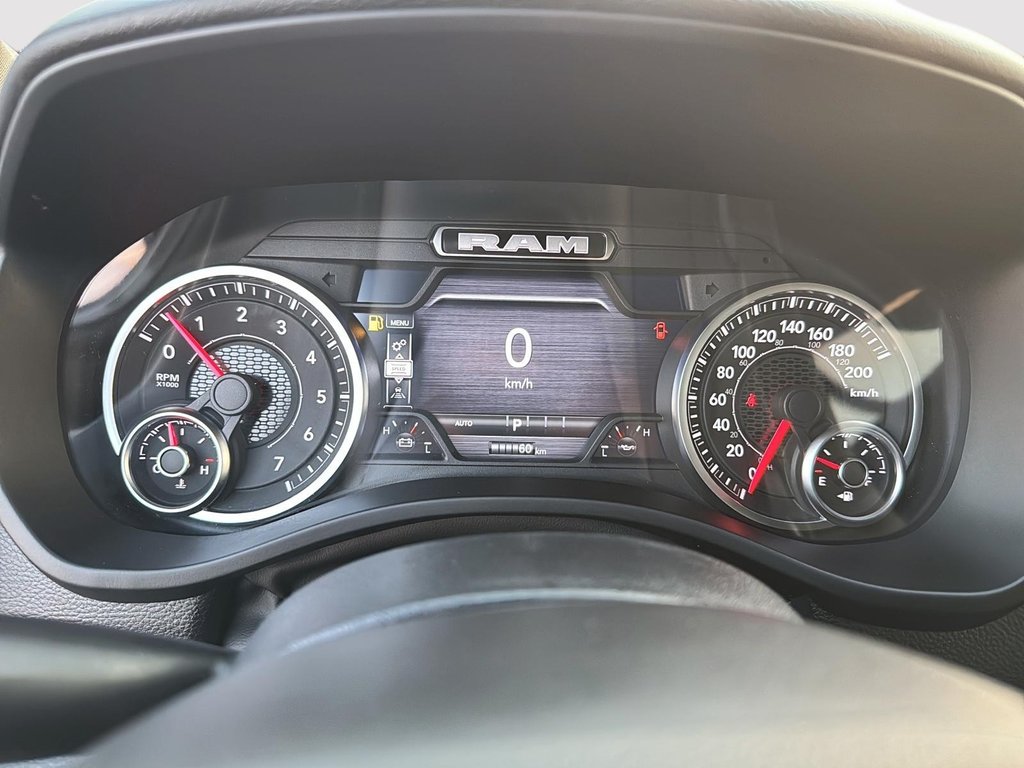 Ram 1500 BIG HORN 2025 à St-Jean-Sur-Richelieu, Québec - 12 - w1024h768px