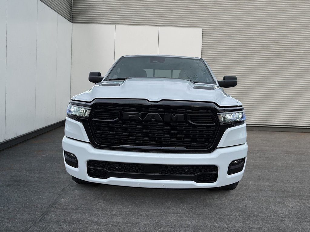 Ram 1500 TRADESMAN 2025 à Sherbrooke, Québec - 2 - w1024h768px