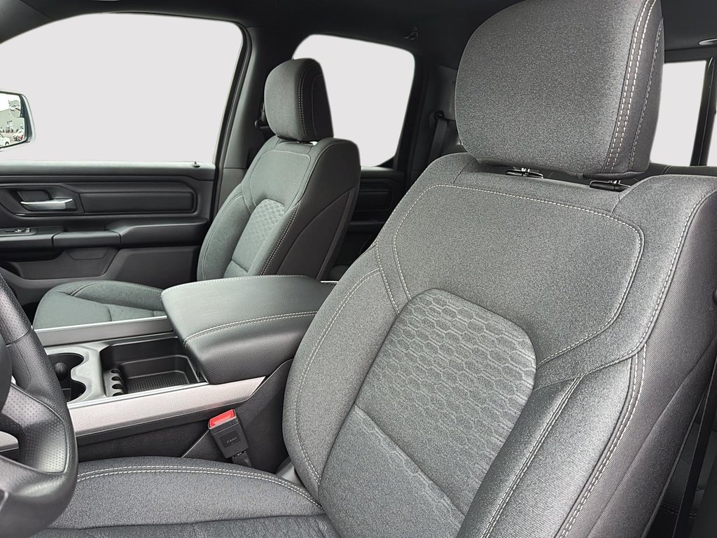 Ram 1500 TRADESMAN 2025 à Sherbrooke, Québec - 9 - w1024h768px