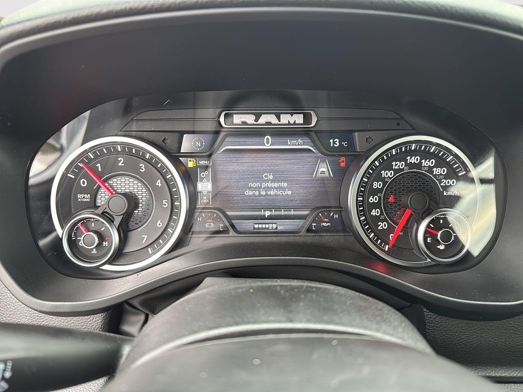 Ram 1500 TRADESMAN 2025 à Sherbrooke, Québec - 13 - w1024h768px