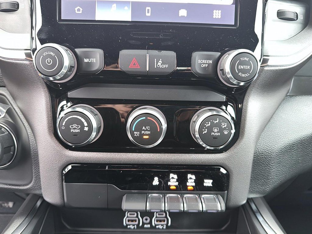 Ram 1500 TRADESMAN 2025 à Sherbrooke, Québec - 14 - w1024h768px