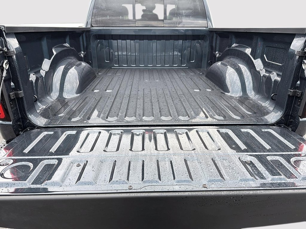 Ram 1500 TRADESMAN 2025 à Sherbrooke, Québec - 16 - w1024h768px
