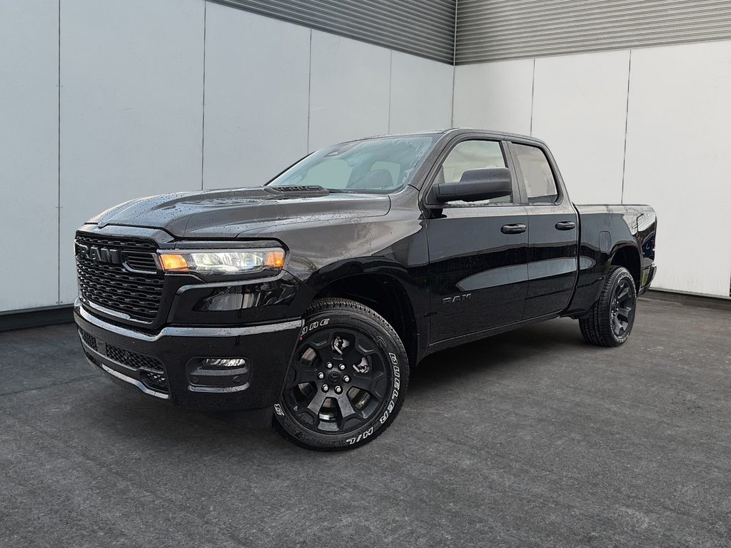 Ram 1500 TRADESMAN 2025 à Sherbrooke, Québec - 1 - w1024h768px