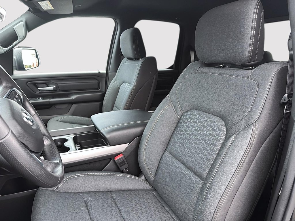 Ram 1500 TRADESMAN 2025 à Sherbrooke, Québec - 9 - w1024h768px