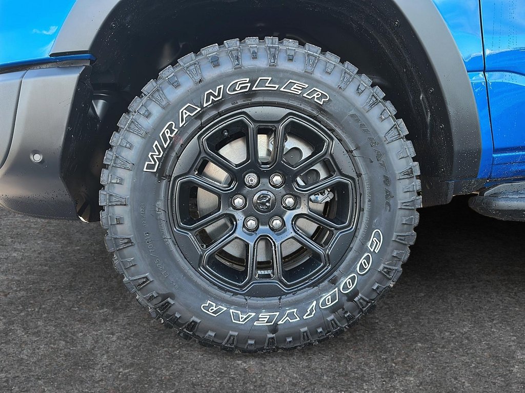 2026 Ram 1500 REBEL in St-Jean-Sur-Richelieu, Quebec - 7 - w1024h768px