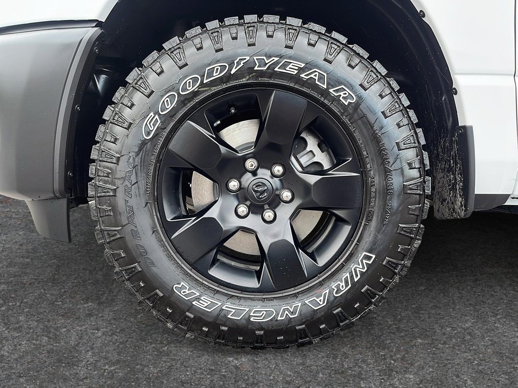 Ram 1500 WARLOCK 2026 à Sherbrooke, Québec - 6 - w1024h768px