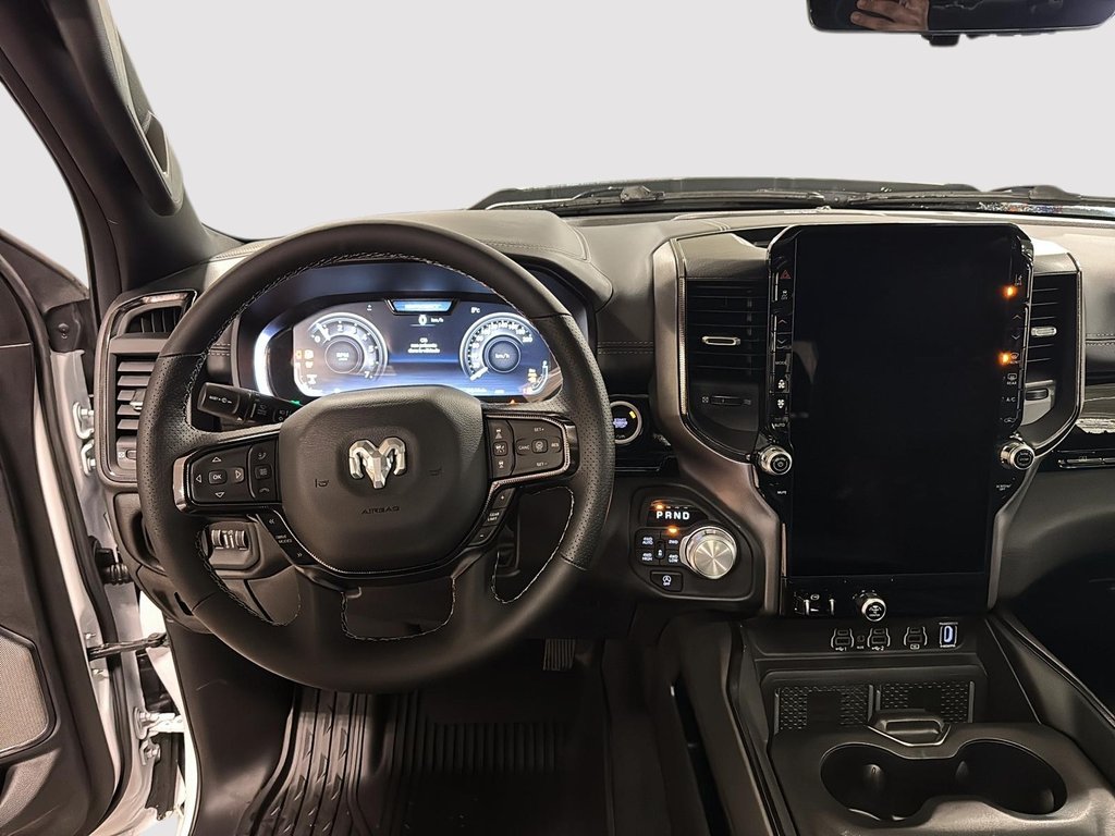 Ram 1500 SPORT 2026 à Sherbrooke, Québec - 10 - w1024h768px