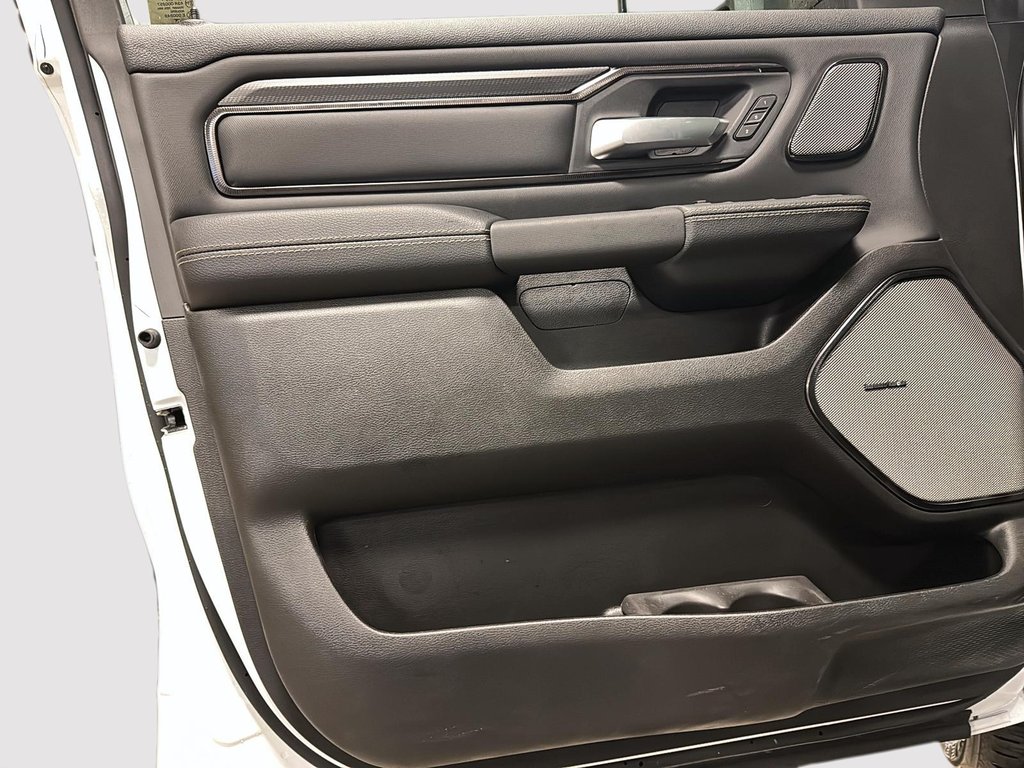 Ram 1500 SPORT 2026 à Sherbrooke, Québec - 11 - w1024h768px