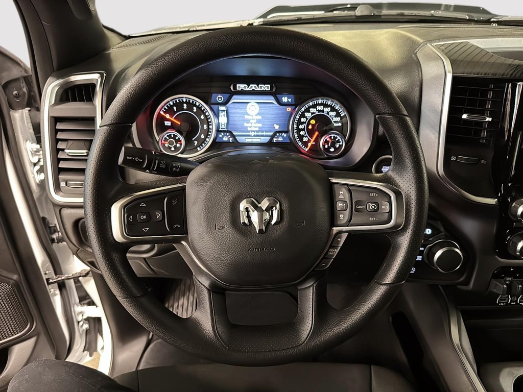 Ram 1500 EXPRESS 2026 à Sherbrooke, Québec - 12 - w1024h768px