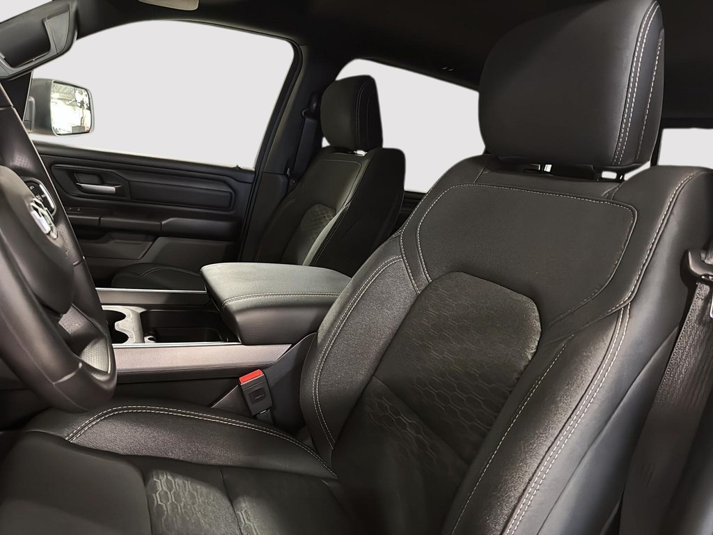 Ram 1500 EXPRESS 2026 à Sherbrooke, Québec - 9 - w1024h768px