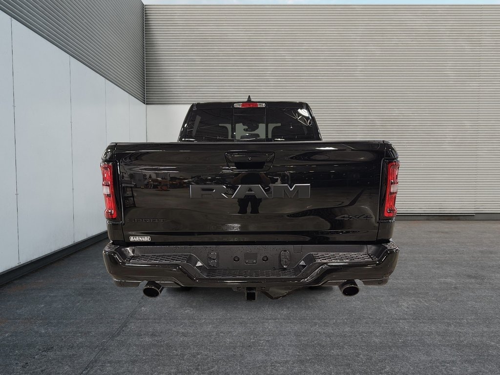 Ram 1500 SPORT 2026 à Sherbrooke, Québec - 3 - w1024h768px