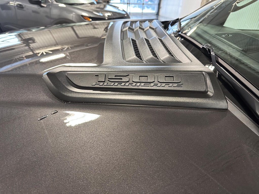 Ram 1500 EXPRESS 2026 à Sherbrooke, Québec - 6 - w1024h768px