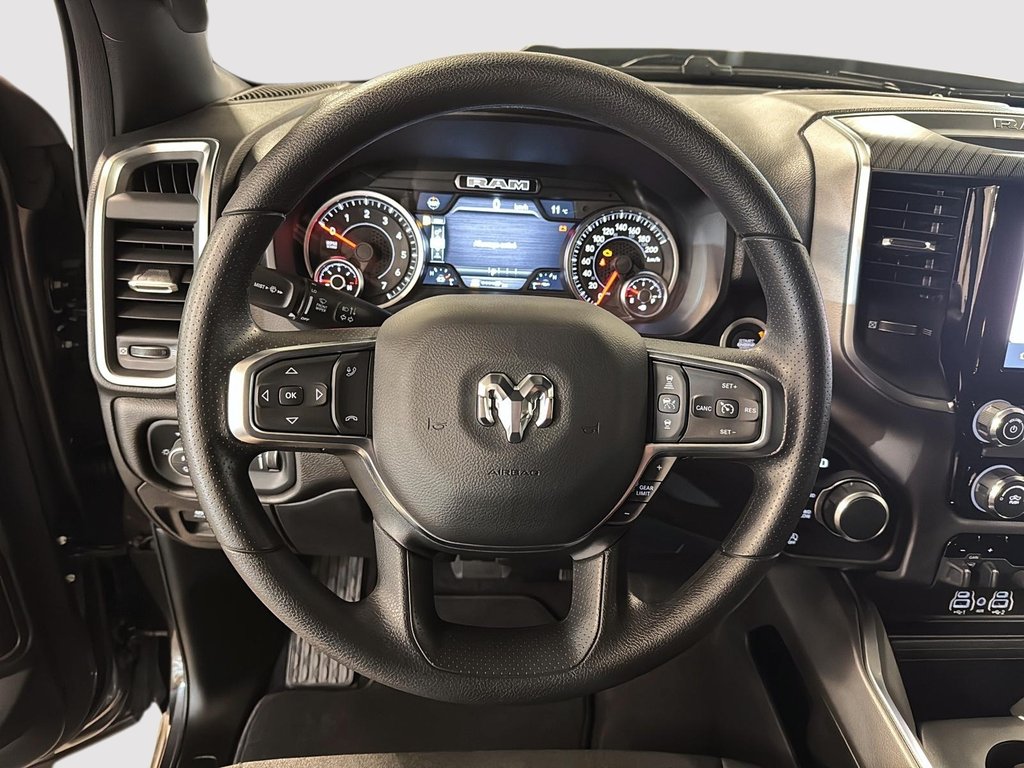 Ram 1500 EXPRESS 2026 à Sherbrooke, Québec - 12 - w1024h768px
