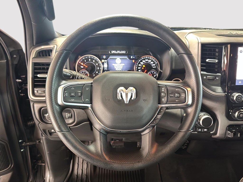 2026 Ram 1500 WARLOCK in Sherbrooke, Quebec - 12 - w1024h768px