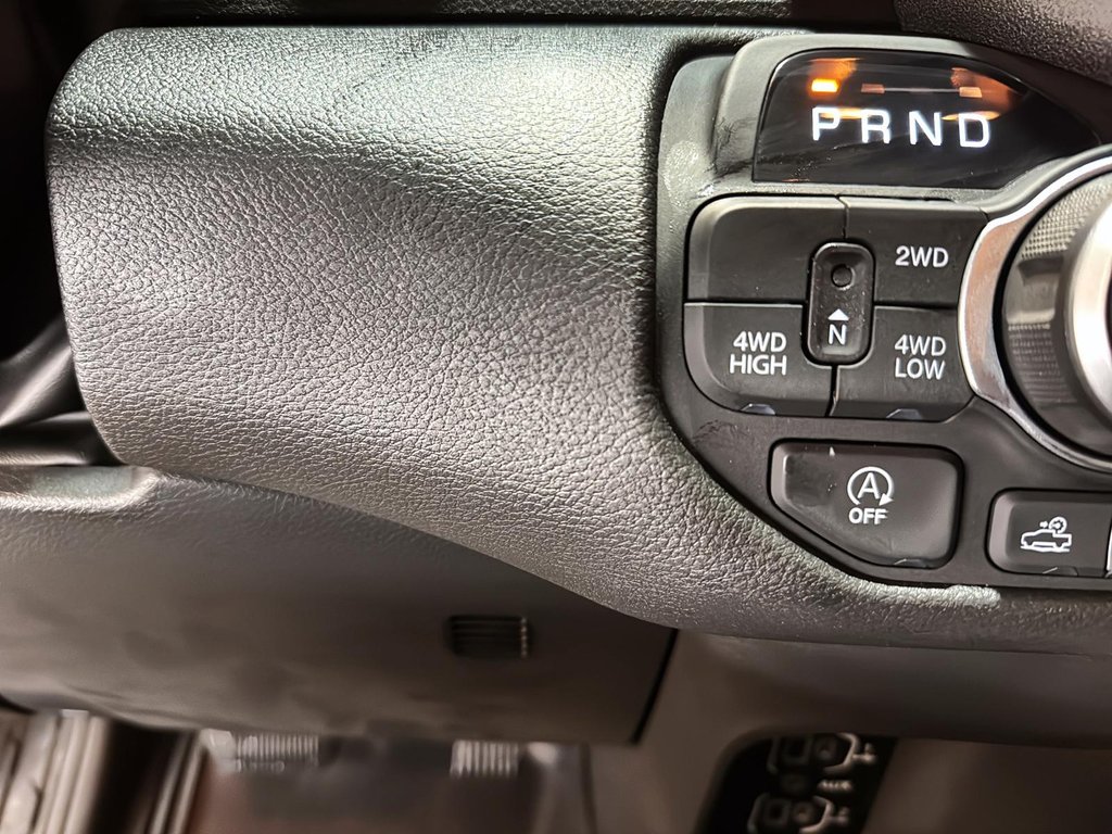 2026 Ram 1500 WARLOCK in Sherbrooke, Quebec - 16 - w1024h768px