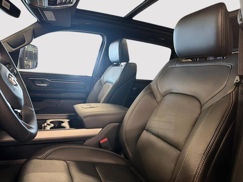 2026 Ram 1500 SPORT in St-Jean-Sur-Richelieu, Quebec - 8 - w1024h768px