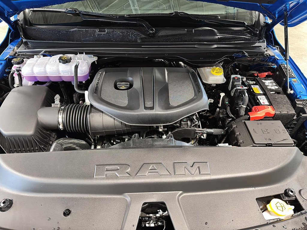 Ram 1500 BIG HORN 2026 à Sherbrooke, Québec - 8 - w1024h768px