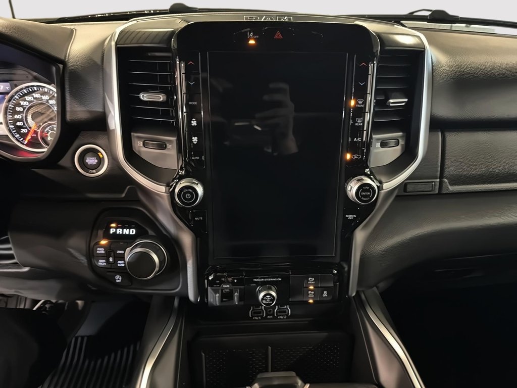 Ram 1500 BIG HORN 2026 à Sherbrooke, Québec - 18 - w1024h768px