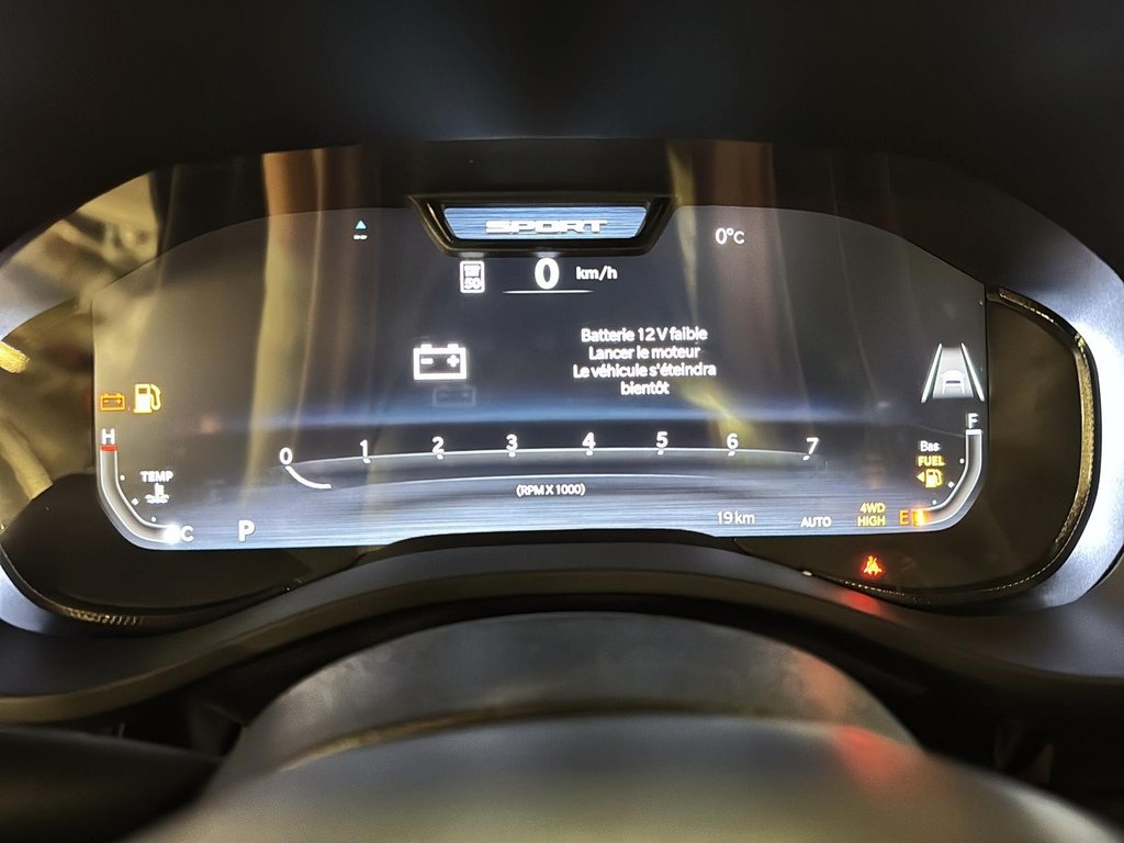 2026 Ram 1500 SPORT in Sherbrooke, Quebec - 13 - w1024h768px