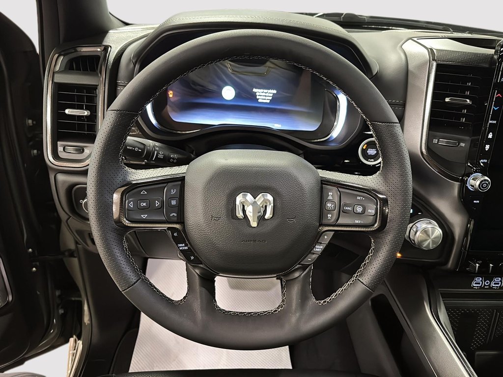 2026 Ram 1500 SPORT in Sherbrooke, Quebec - 12 - w1024h768px