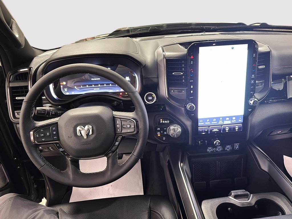 2026 Ram 1500 SPORT in Sherbrooke, Quebec - 10 - w1024h768px