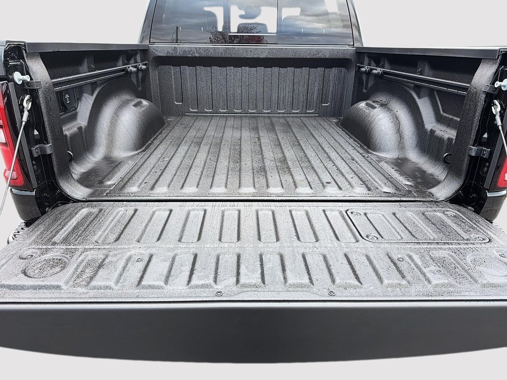 Ram 1500 SPORT 2026 à Sherbrooke, Québec - 16 - w1024h768px