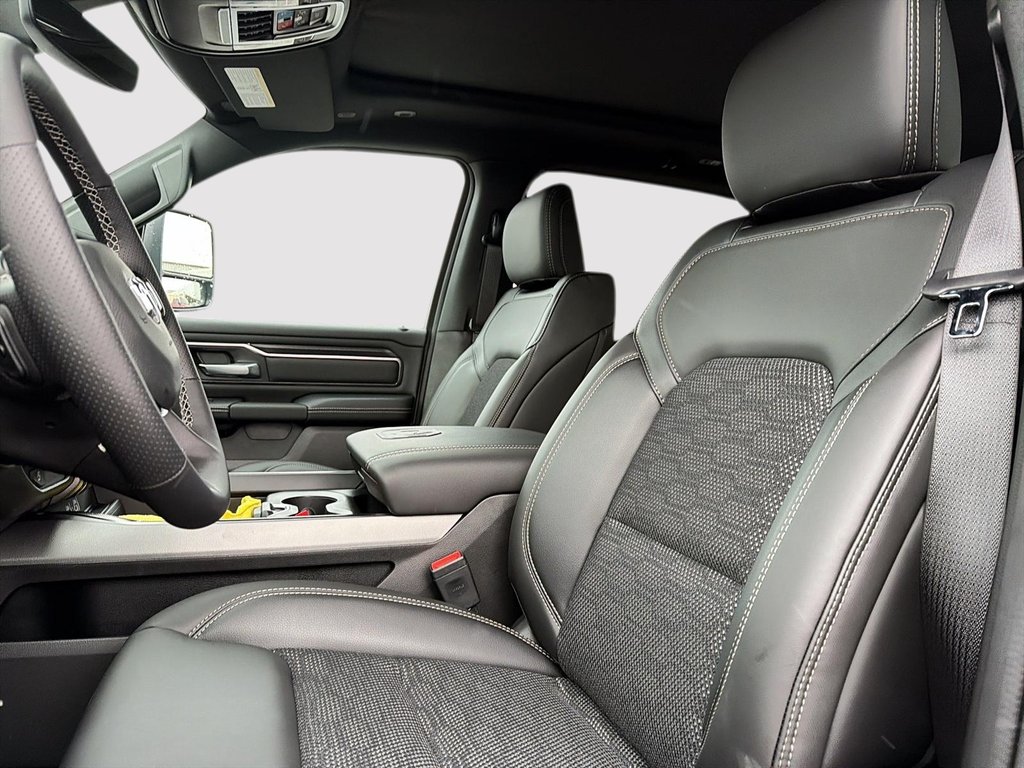 Ram 1500 SPORT 2026 à St-Jean-Sur-Richelieu, Québec - 8 - w1024h768px