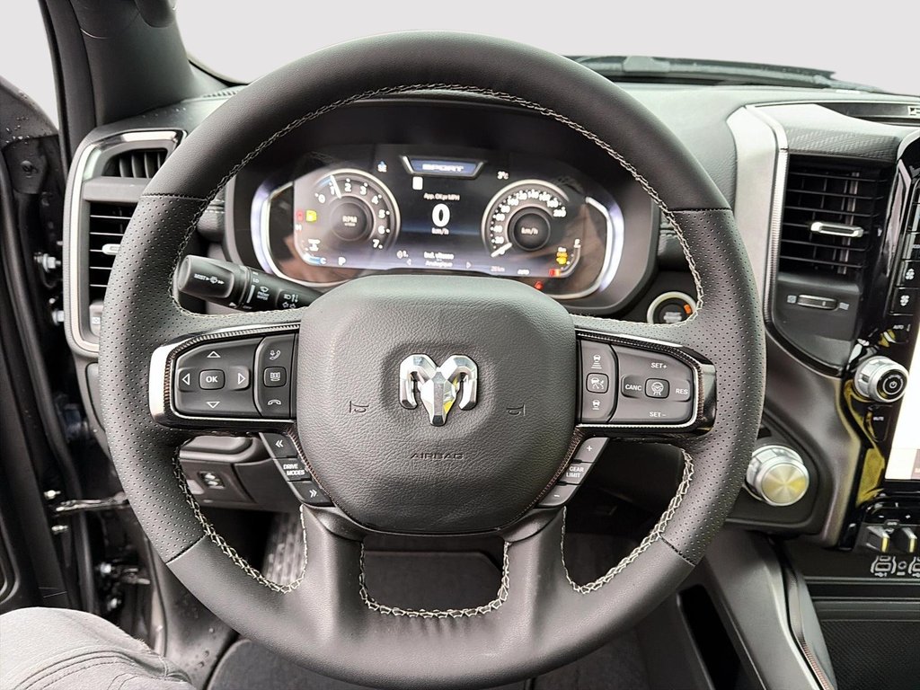 Ram 1500 SPORT 2026 à St-Jean-Sur-Richelieu, Québec - 11 - w1024h768px