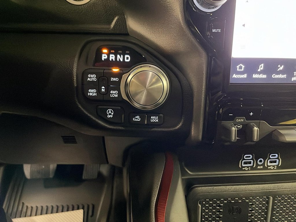 2026 Ram 1500 REBEL in Sherbrooke, Quebec - 15 - w1024h768px