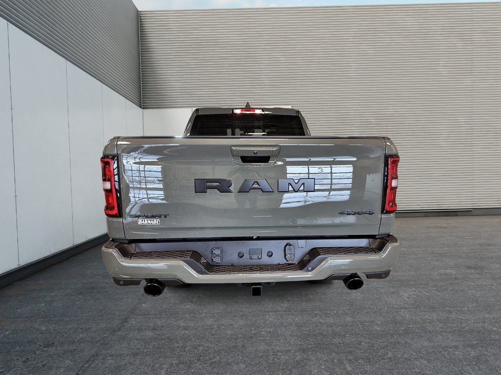Ram 1500 SPORT 2026 à St-Jean-Sur-Richelieu, Québec - 3 - w1024h768px