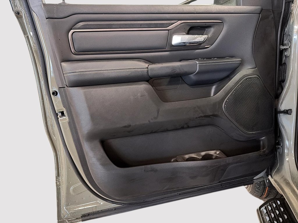 Ram 1500 SPORT 2026 à St-Jean-Sur-Richelieu, Québec - 10 - w1024h768px