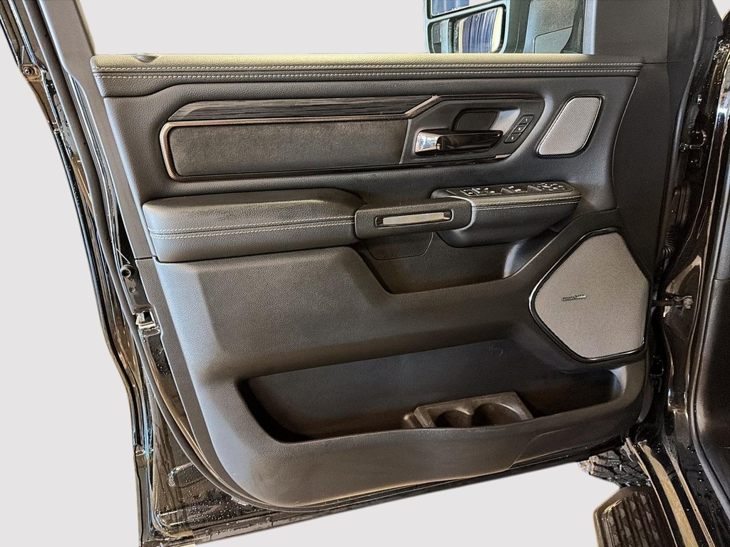 Ram 1500 REBEL 2026 à St-Jean-Sur-Richelieu, Québec - 11 - w1024h768px