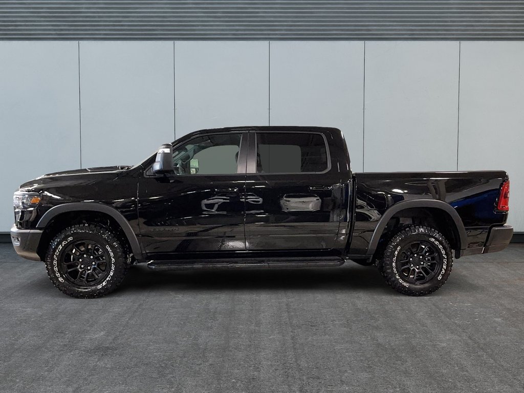 2026 Ram 1500 REBEL in Sherbrooke, Quebec - 5 - w1024h768px