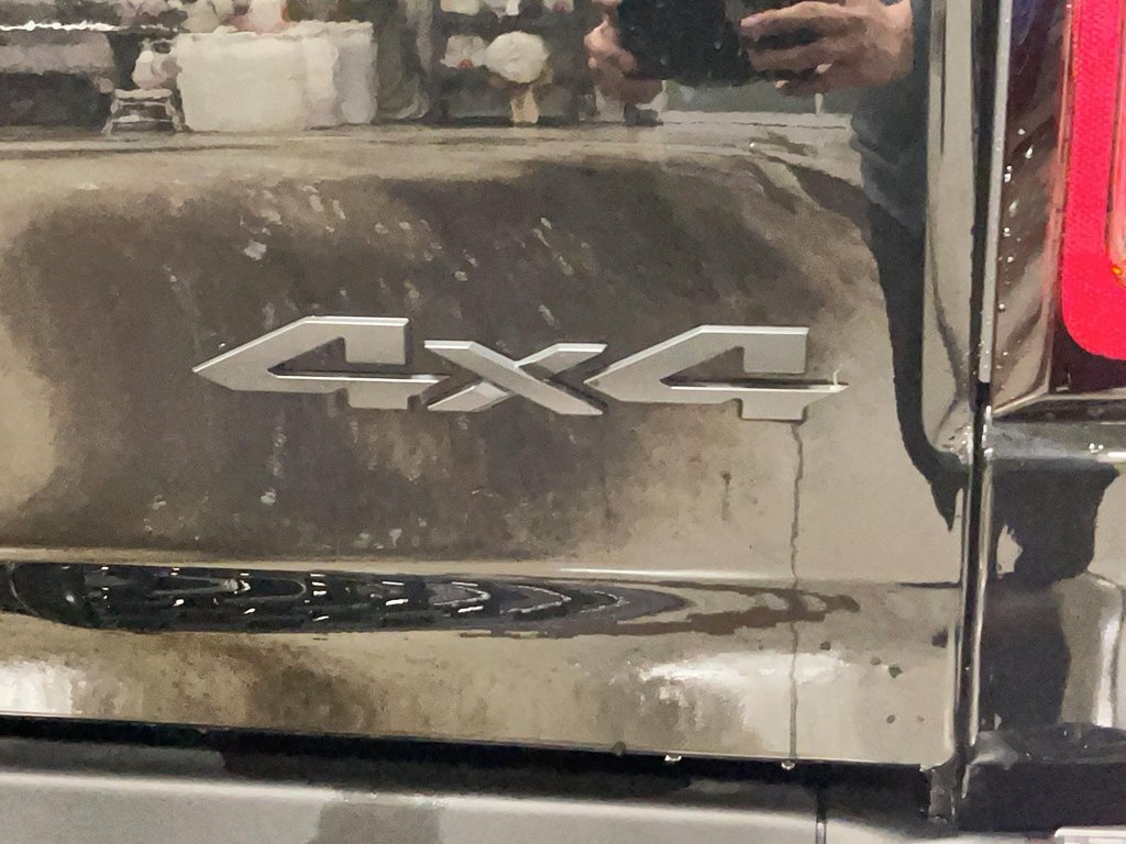 2026 Ram 1500 REBEL in Sherbrooke, Quebec - 15 - w1024h768px
