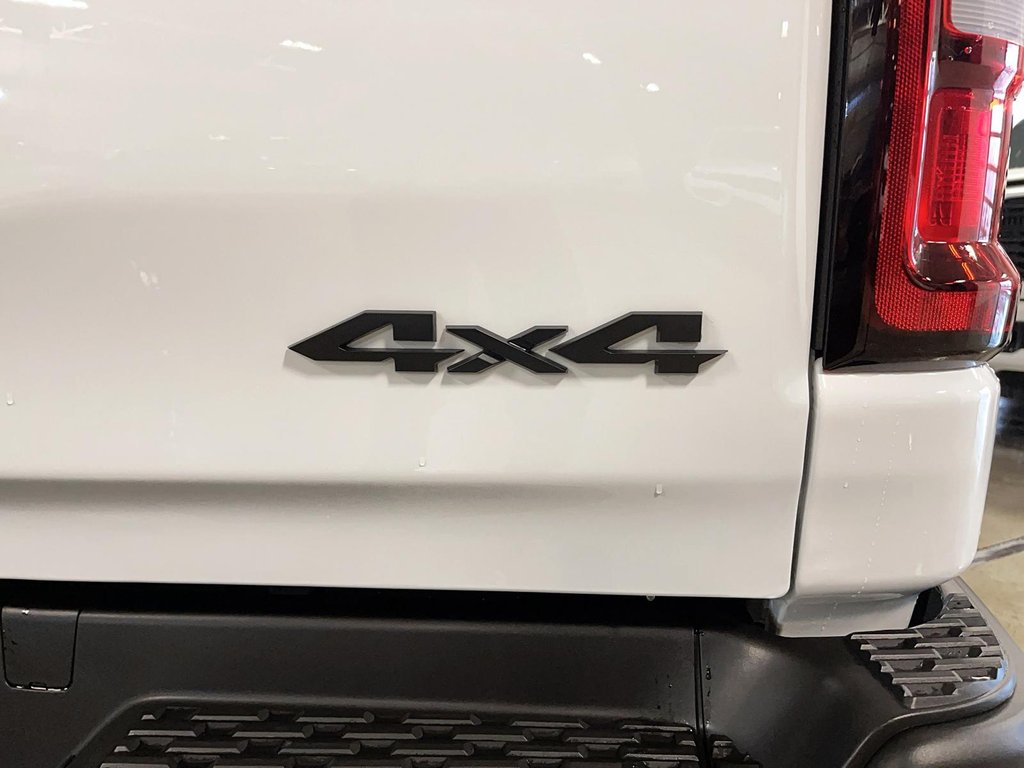 2026 Ram 1500 REBEL in Sherbrooke, Quebec - 16 - w1024h768px