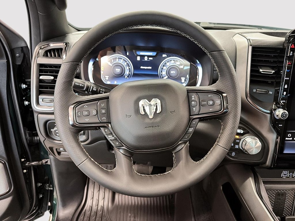 2026 Ram 1500 SPORT in St-Jean-Sur-Richelieu, Quebec - 12 - w1024h768px