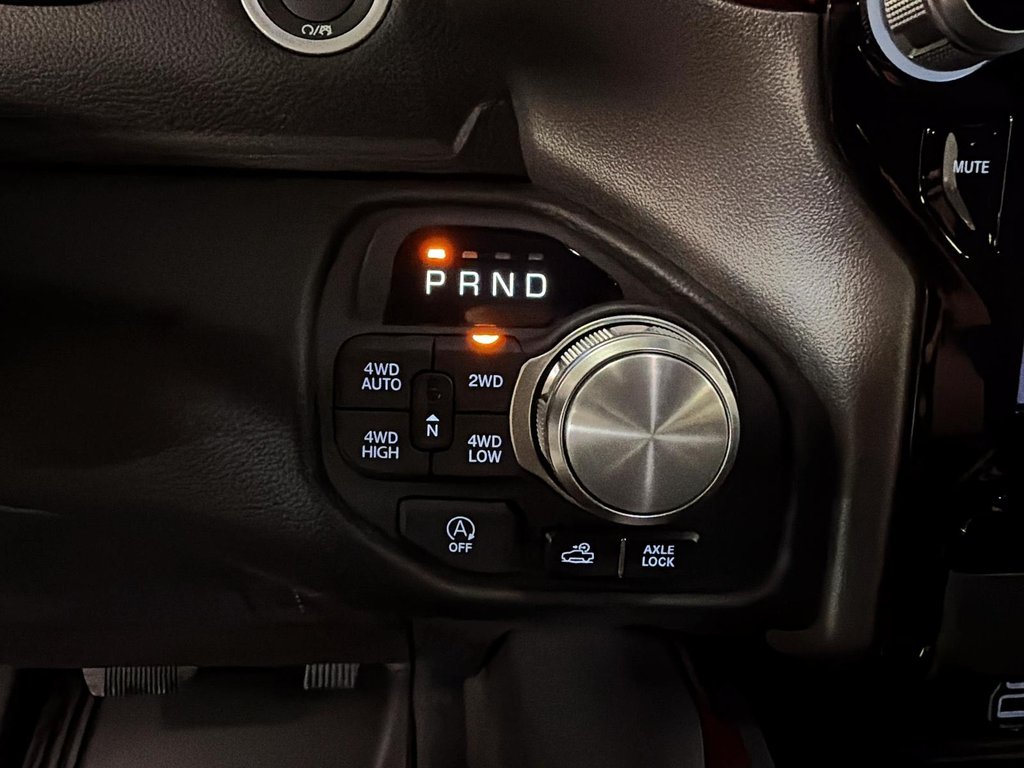 2026 Ram 1500 REBEL in St-Jean-Sur-Richelieu, Quebec - 14 - w1024h768px