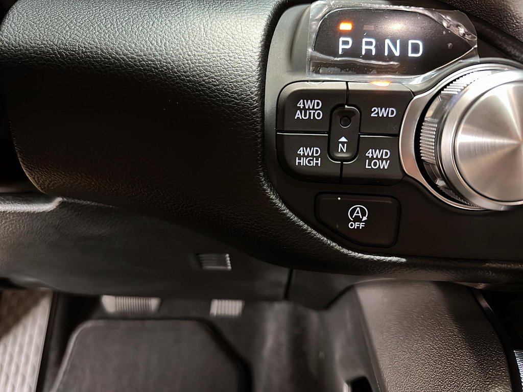 2026 Ram 1500 SPORT in Sherbrooke, Quebec - 15 - w1024h768px