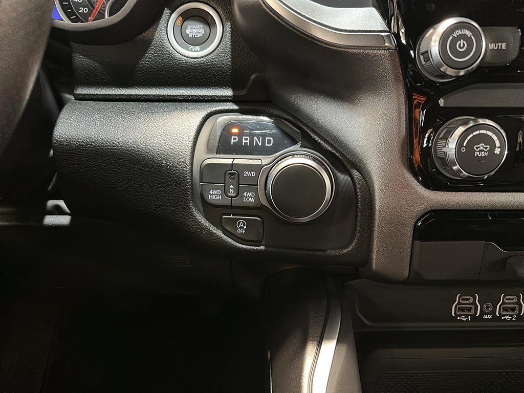 2026 Ram 1500 Express in St-Jean-Sur-Richelieu, Quebec - 14 - w1024h768px